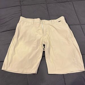 Travis Matthew Men’s Proceed With Caution Golf Shorts Khaki Stretch Size 34